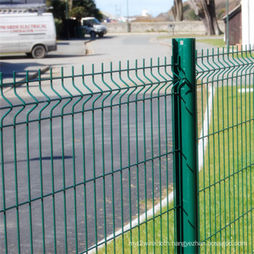 2016hot Sale PVC Coated Galvanized Welded Wire Fence